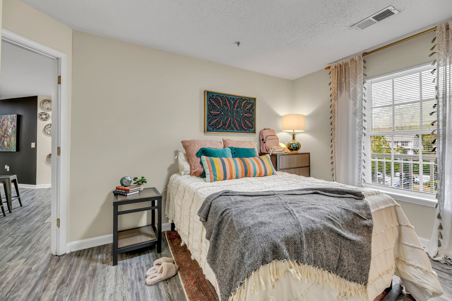 Bedroom-05-Spartan-Crossing-Greensboro-NC-11